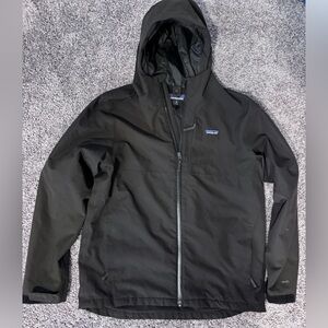 Patagonia Kids (16/18) Black Raincoat or womens small/medium